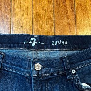 Men’s blue jeans